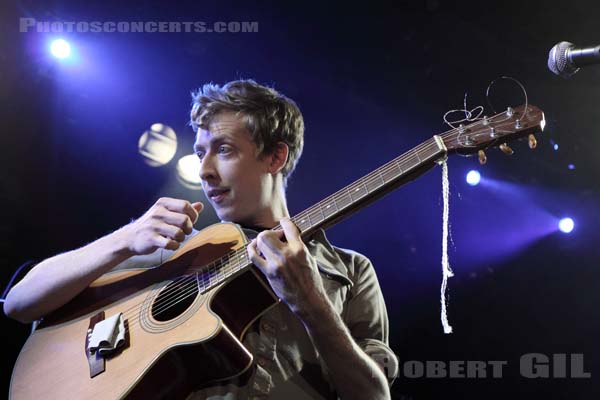 DM STITH - 2009-05-15 - PARIS - La Maroquinerie - 